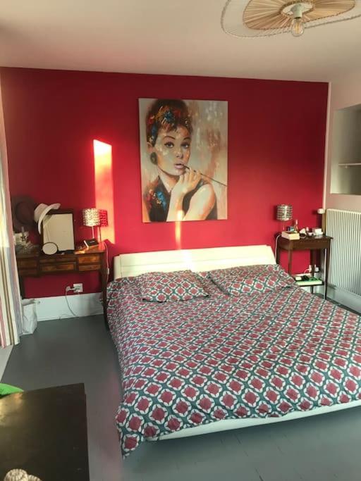 Villa Les Terrasses Dans La Nature Avec Piscine A 2 Pas De Lyon, Metro A 15Mn A Pied Pour Lyon Centre En 10Mn Ou Bus A 300M Pour Lyon Centre อูลแลงส์ ภายนอก รูปภาพ